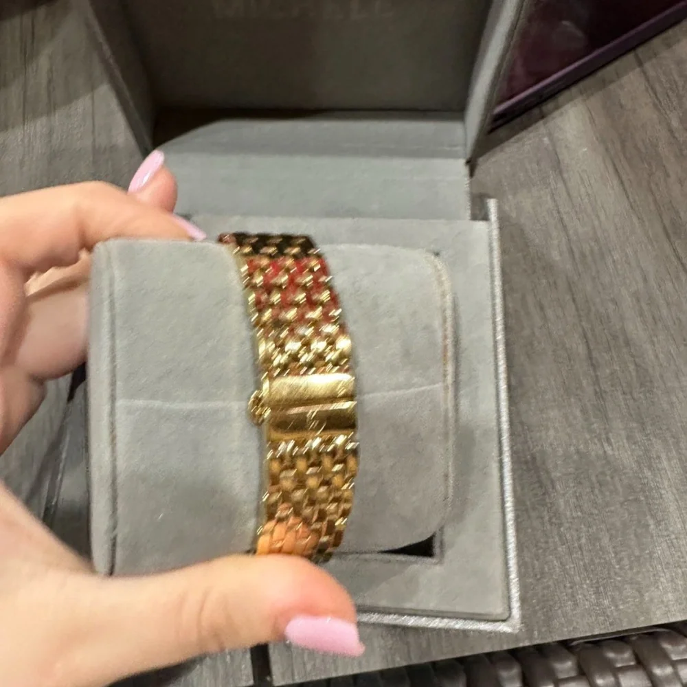 Watch - Picture 3 of 4